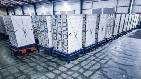 快仓 X 高德斯（GOLDs）