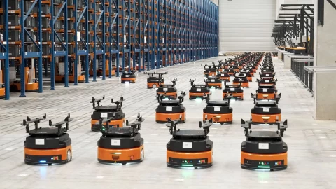 快仓 X万邑通（Winit）